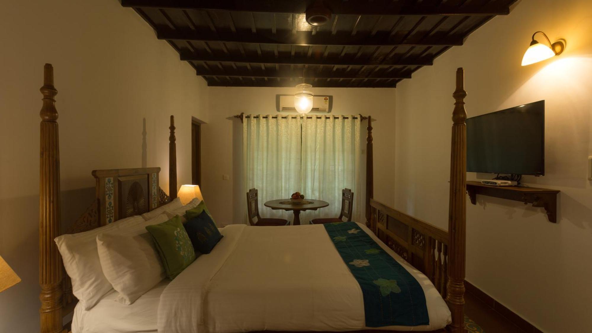 Palmgrove Lake Resort Alappuzha 外观 照片
