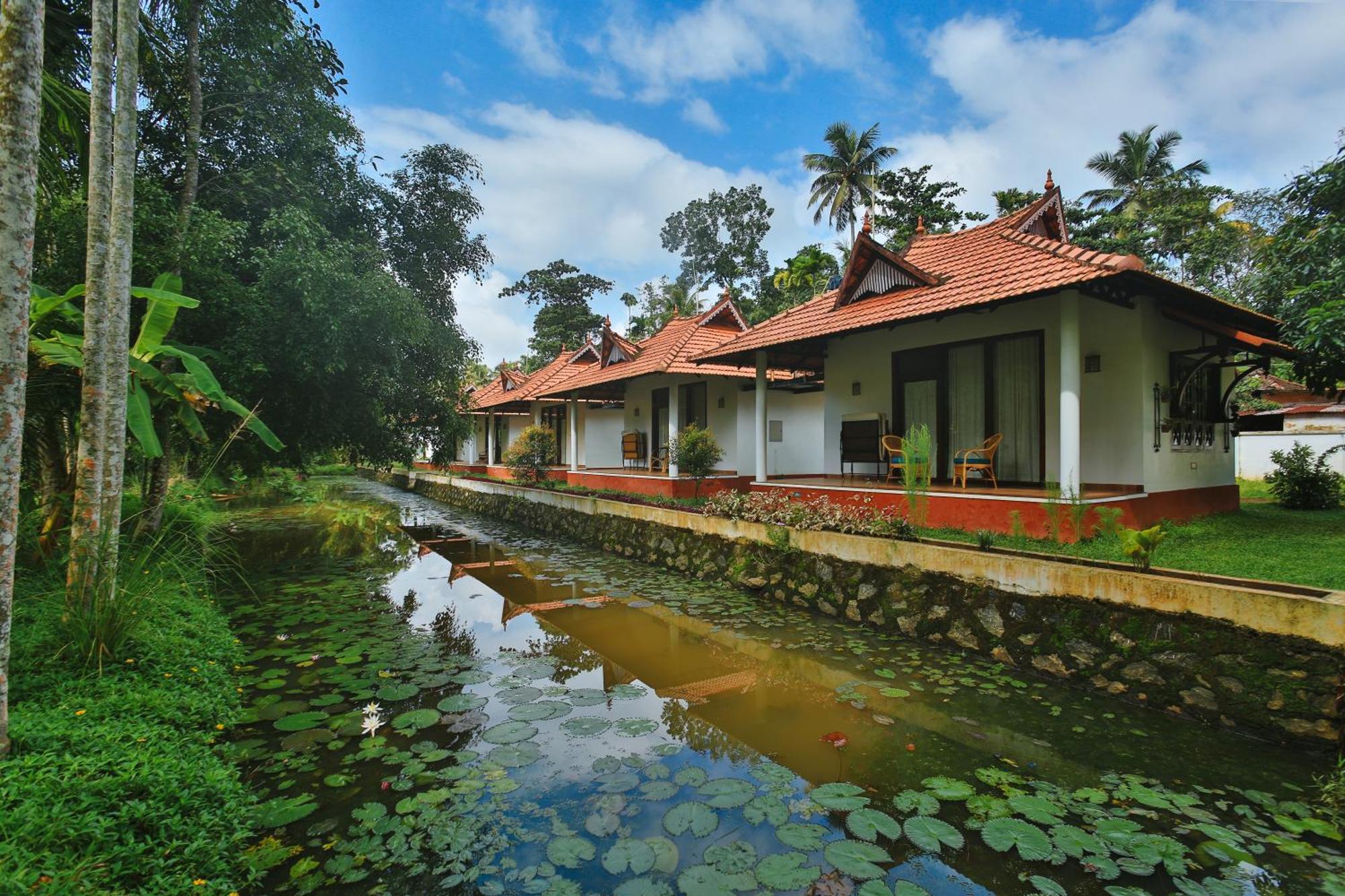 Palmgrove Lake Resort Alappuzha 外观 照片