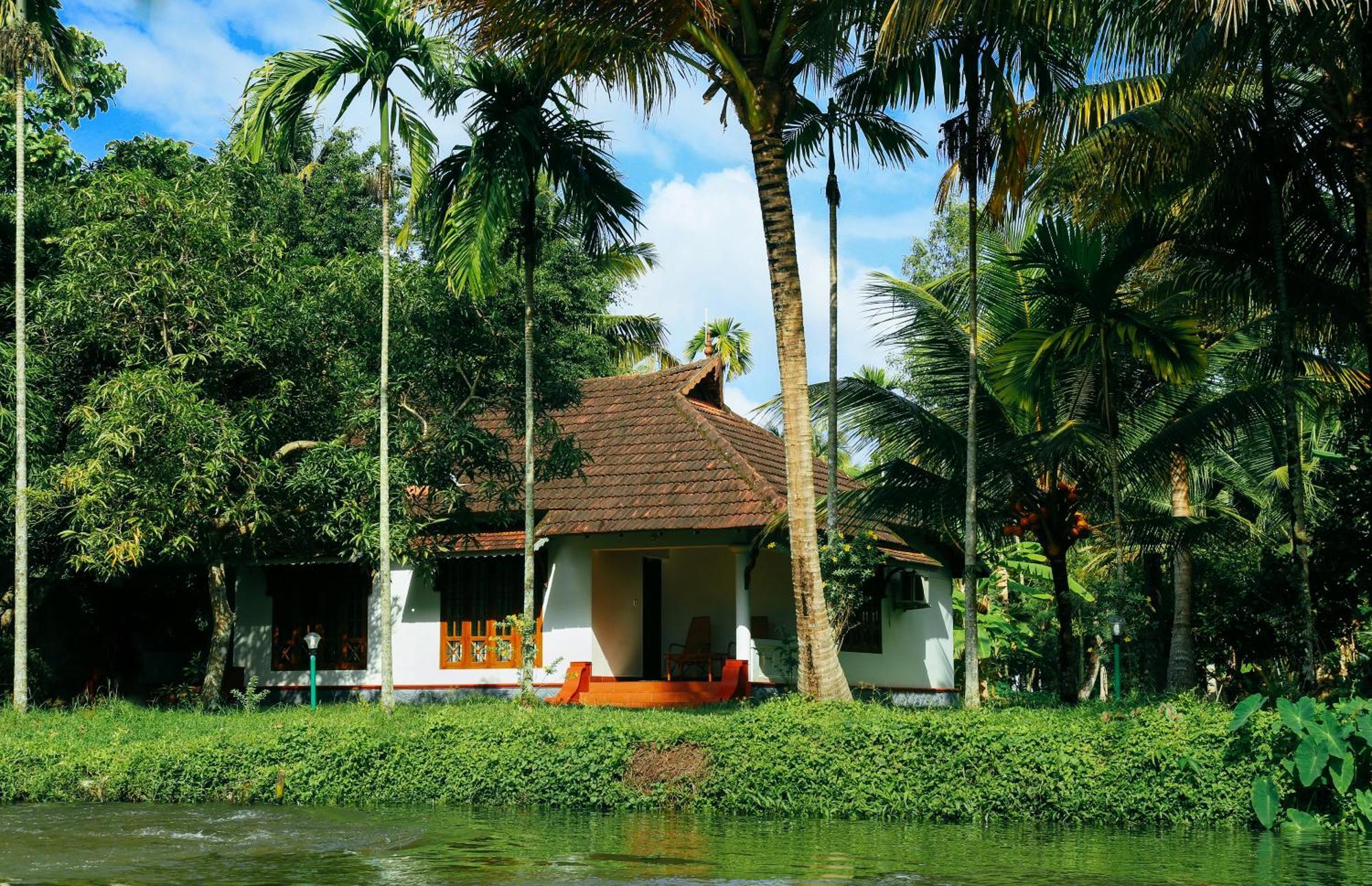 Palmgrove Lake Resort Alappuzha 外观 照片
