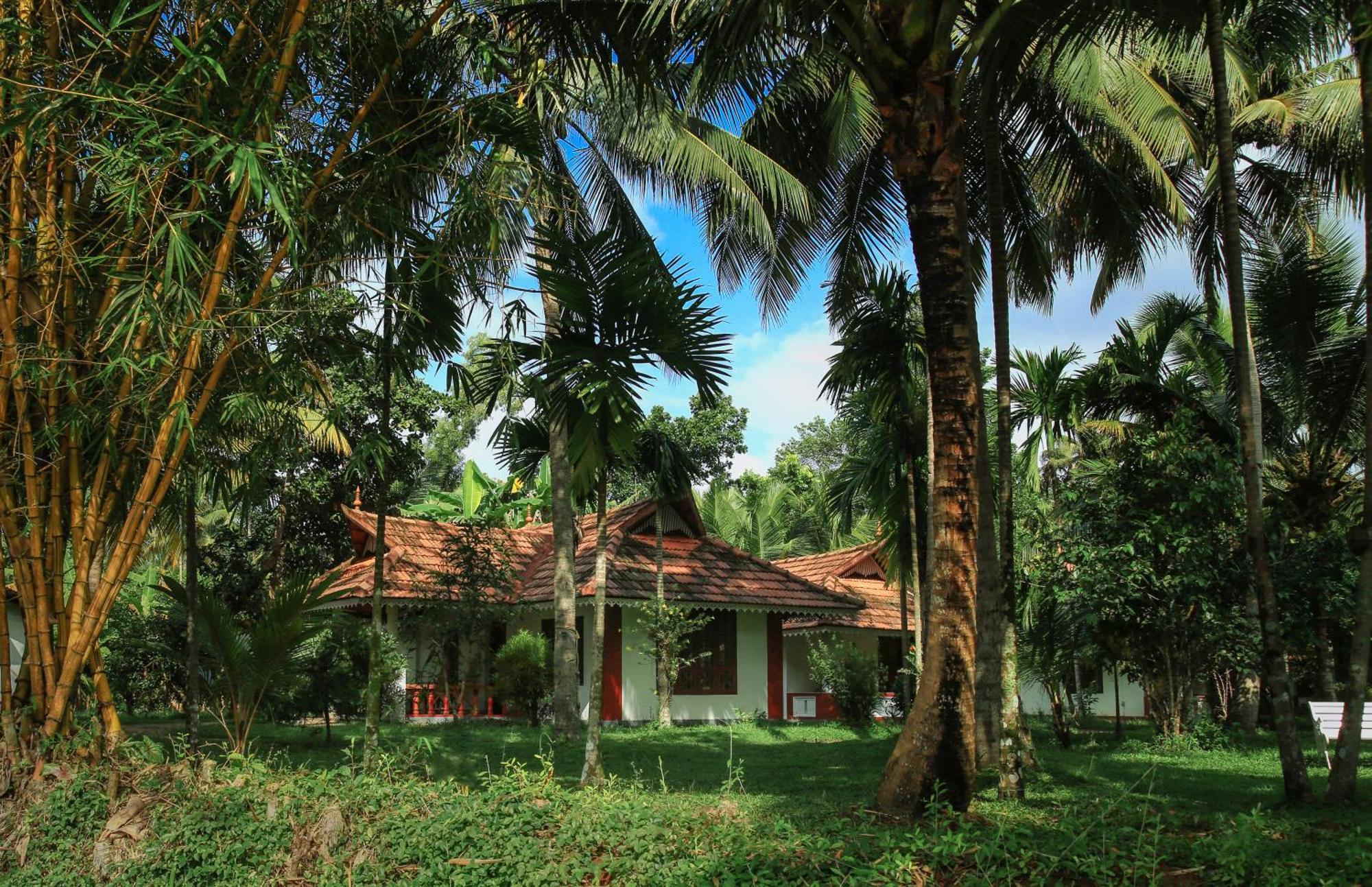 Palmgrove Lake Resort Alappuzha 外观 照片