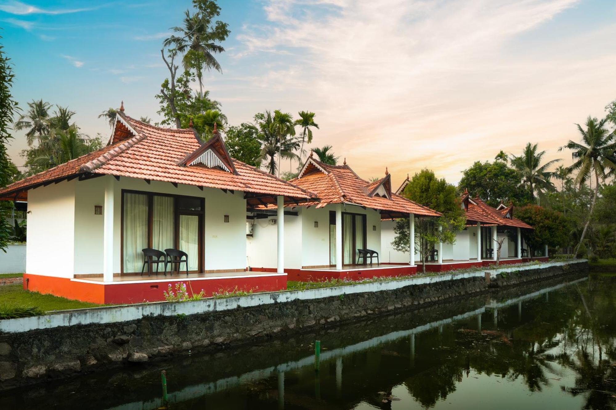 Palmgrove Lake Resort Alappuzha 外观 照片